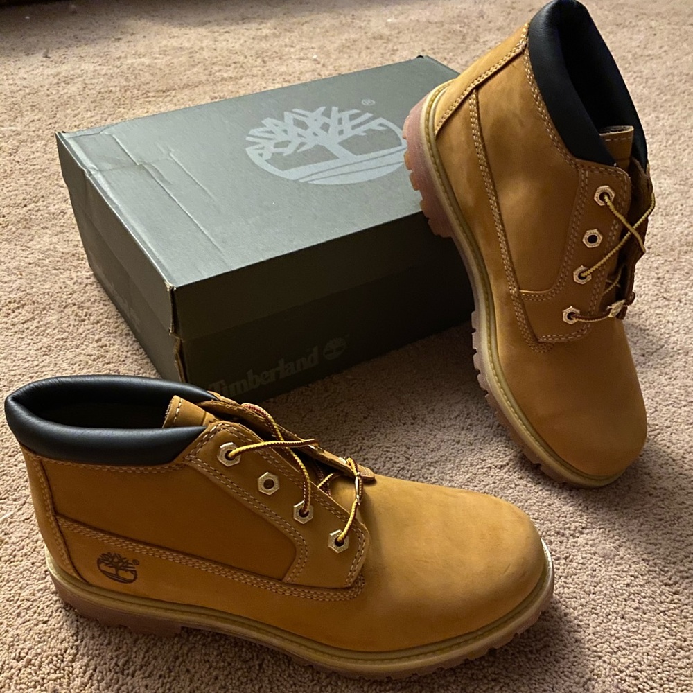 Timberland Low Boot (Nellie Chukka Boot)